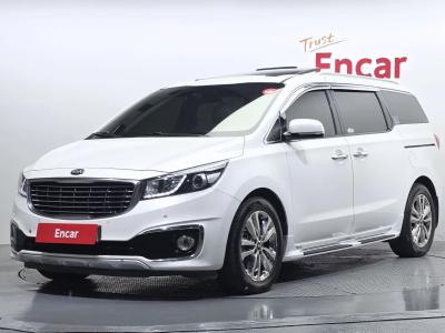 2015 Kia Carnival