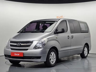2012 Hyundai Starex