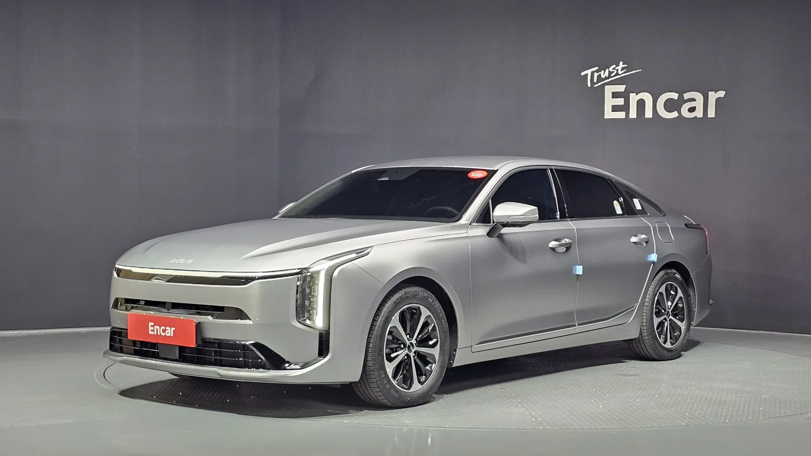 2025 Kia K8