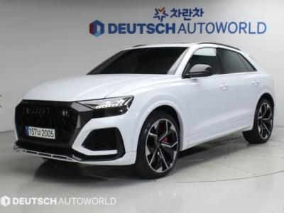 2021 Audi RSQ8