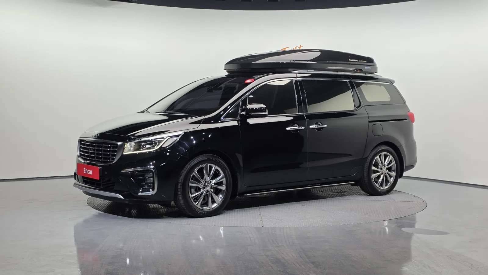 2020 Kia Carnival