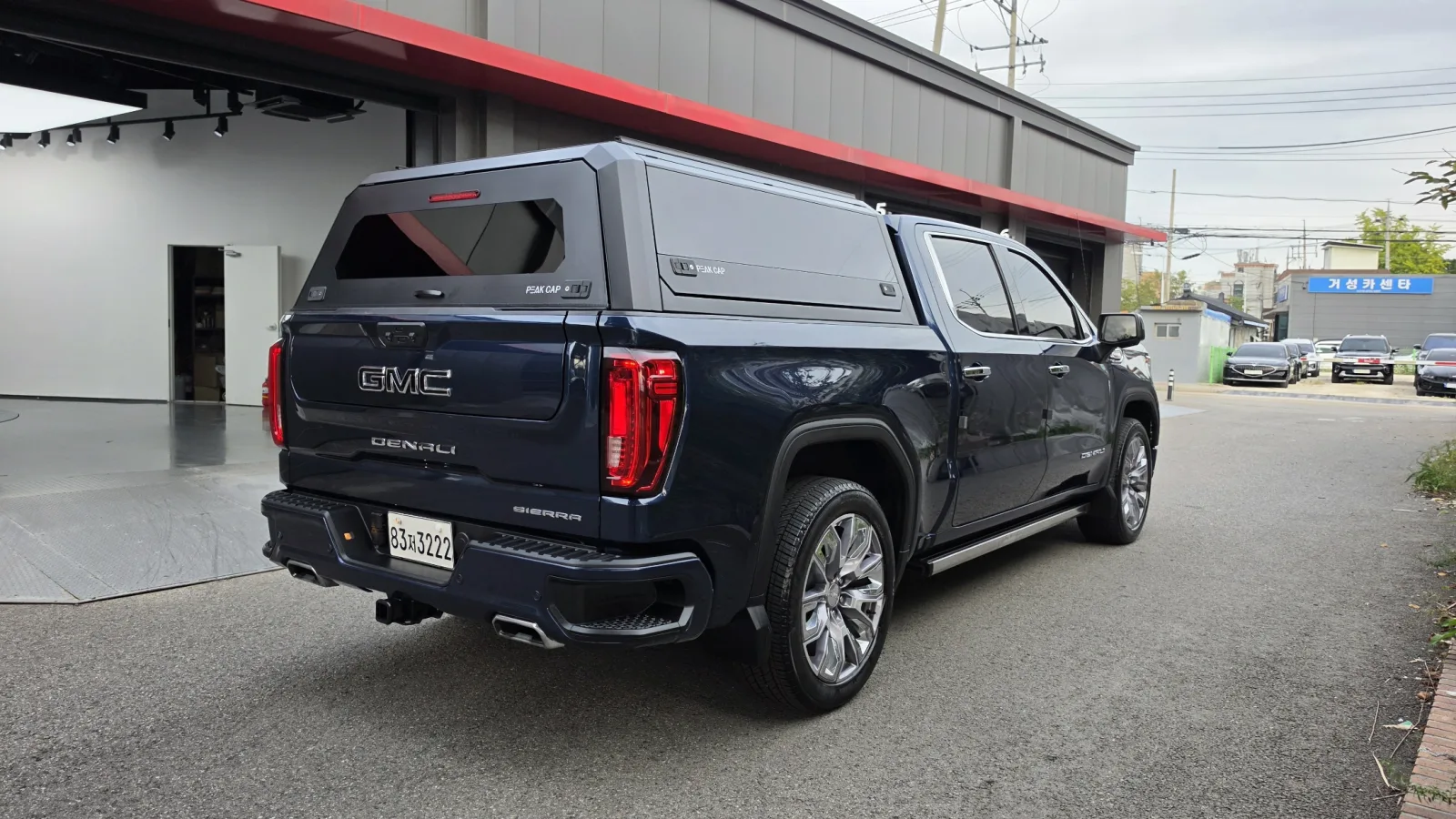 2023 GMC Sierra