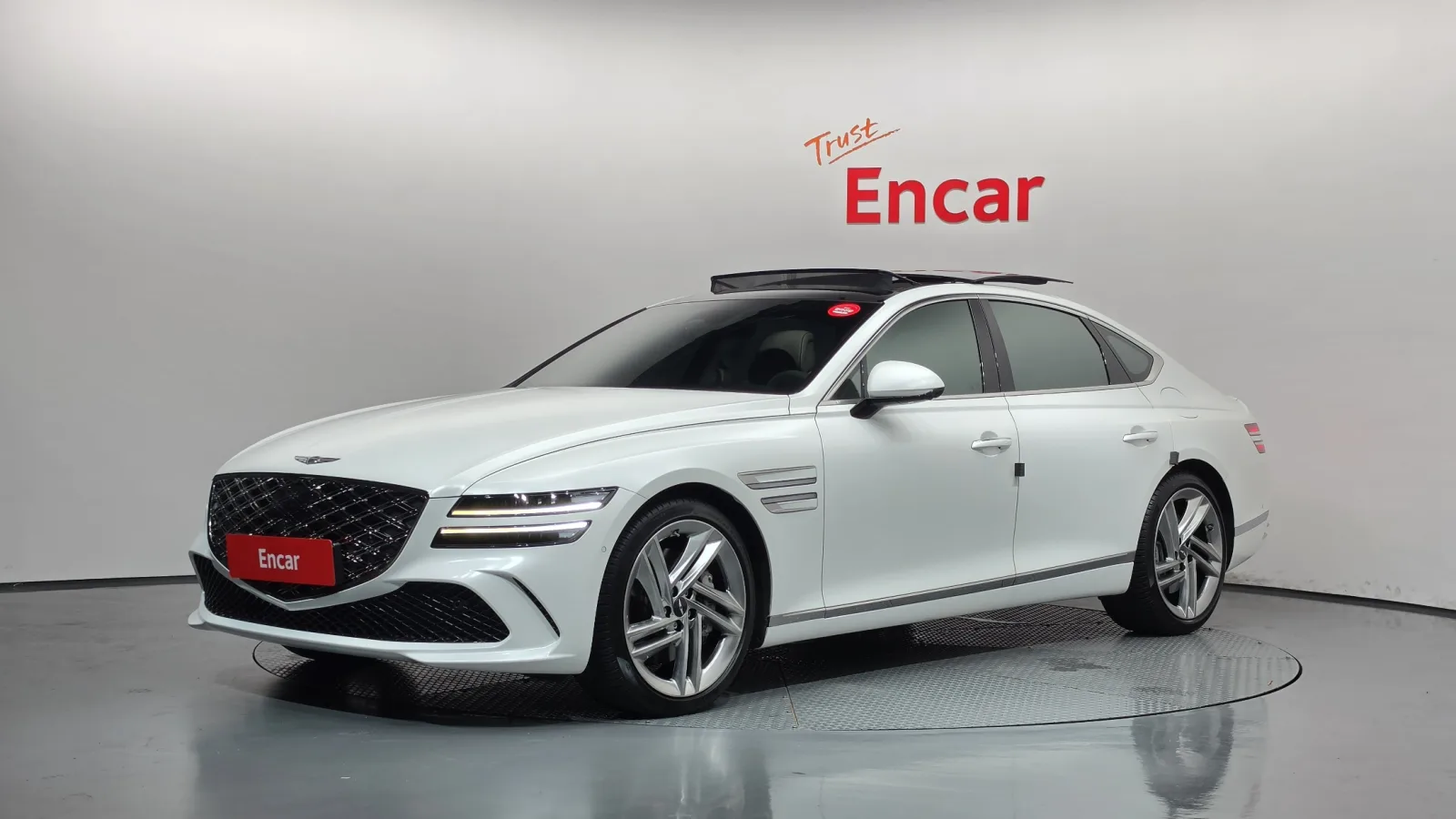 2025 Genesis G80
