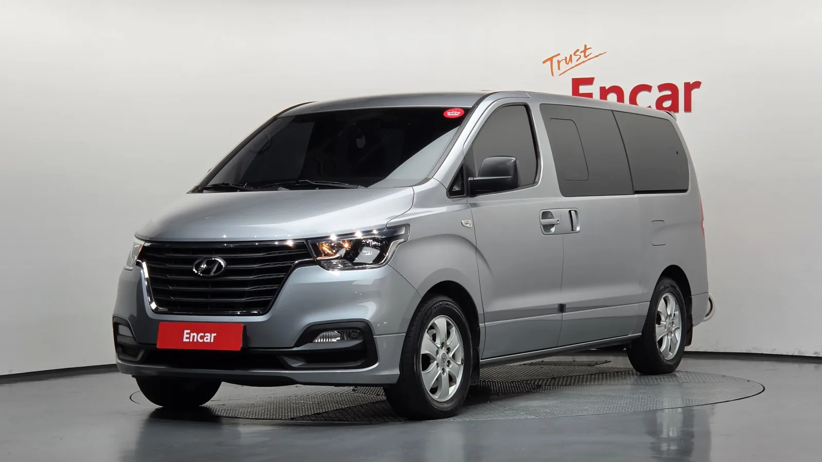 2020 Hyundai Starex