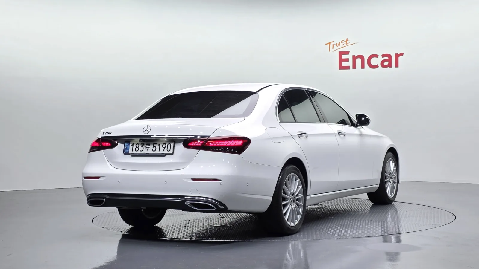 2021 Mercedes-Benz E-Class