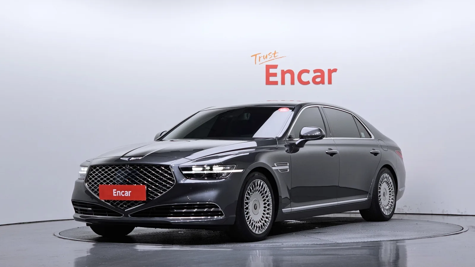2019 Genesis G90