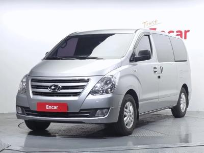 2016 Hyundai Starex