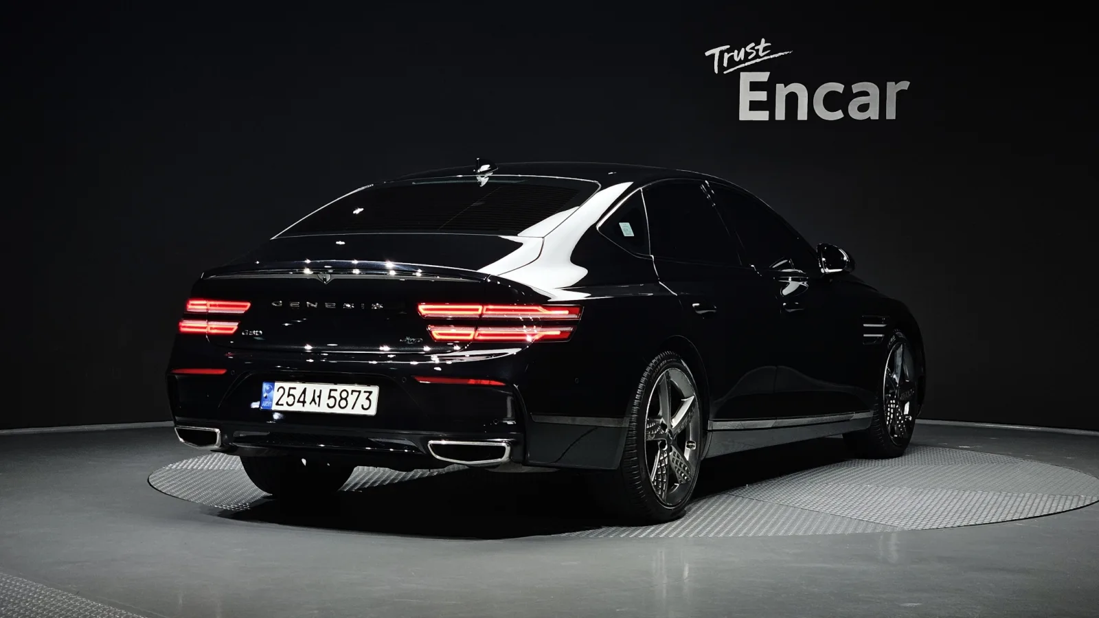 2022 Genesis G80