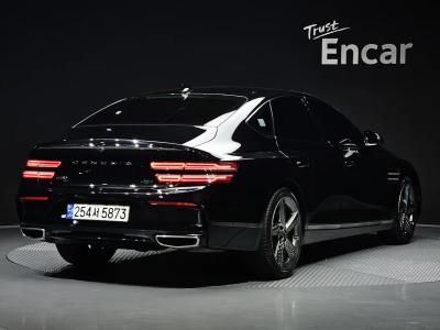 2022 Genesis G80