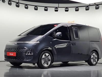 2023 Hyundai Staria