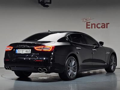 2020 Maserati Quattroporte