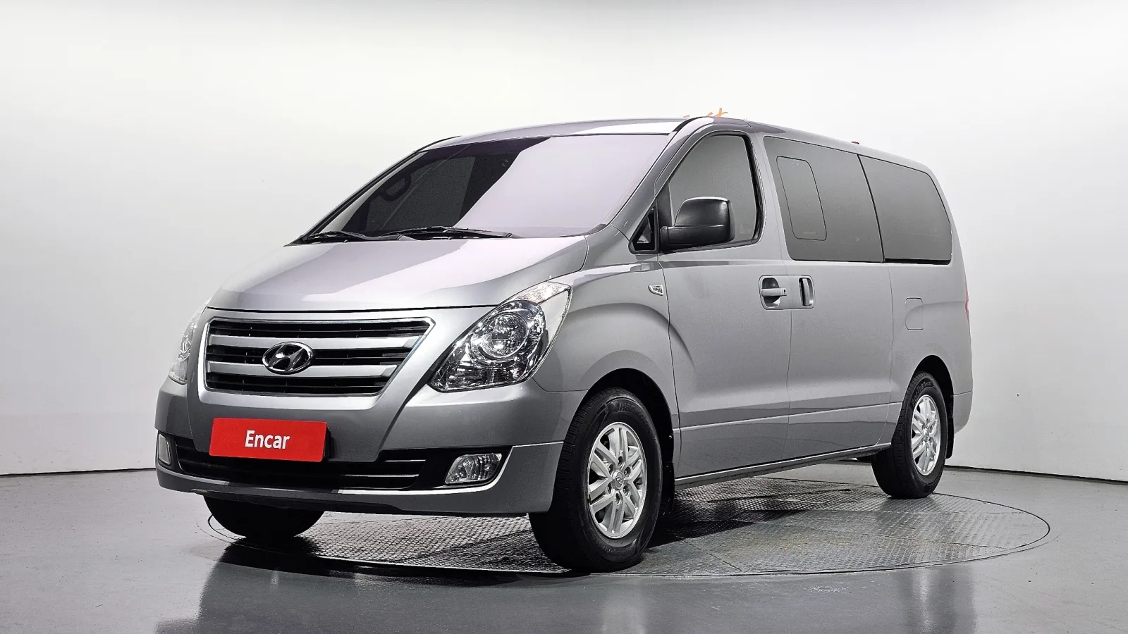2018 Hyundai Starex
