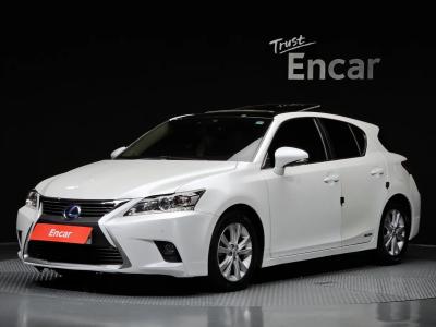2017 Lexus CT200h