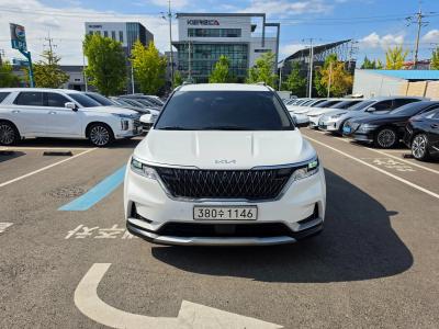 2023 Kia Carnival
