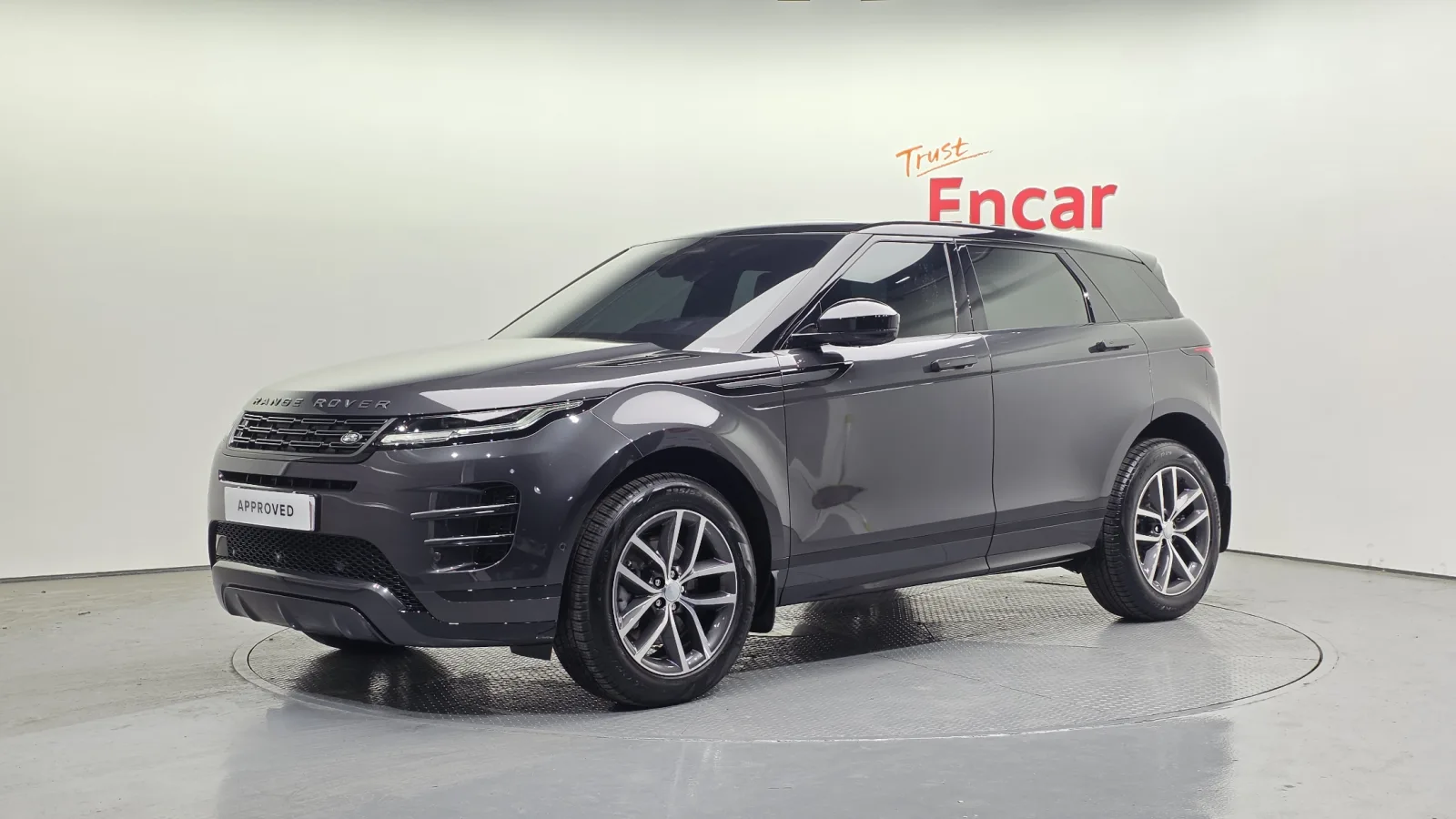 2026 Land Rover Range Rover Evoque