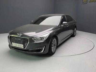 2018 Genesis EQ900