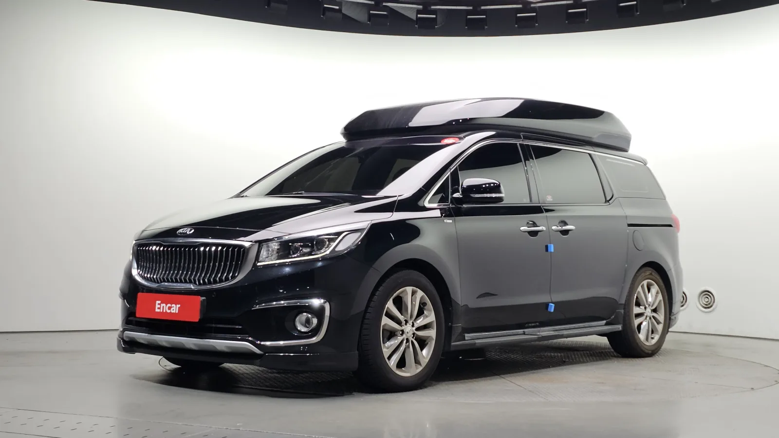2016 Kia Carnival