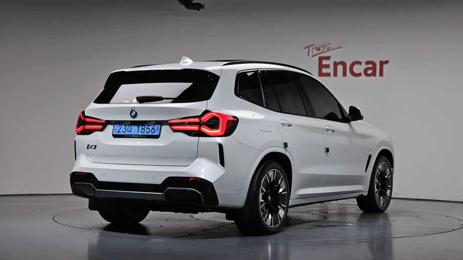 2024 BMW iX3