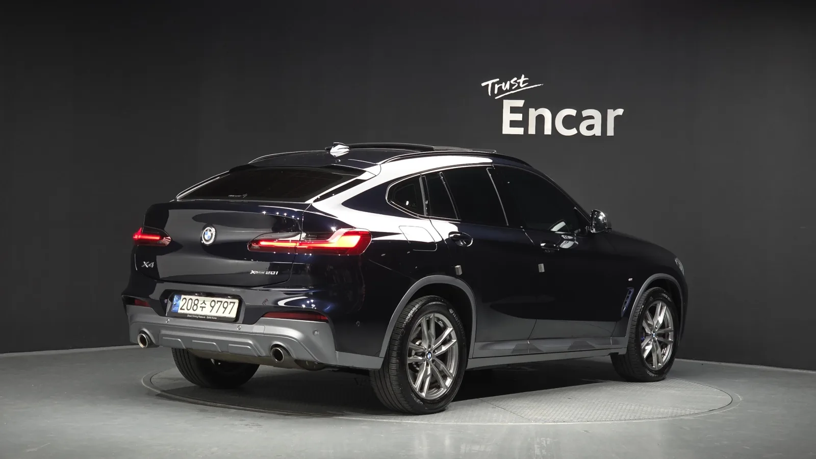 2021 BMW X4