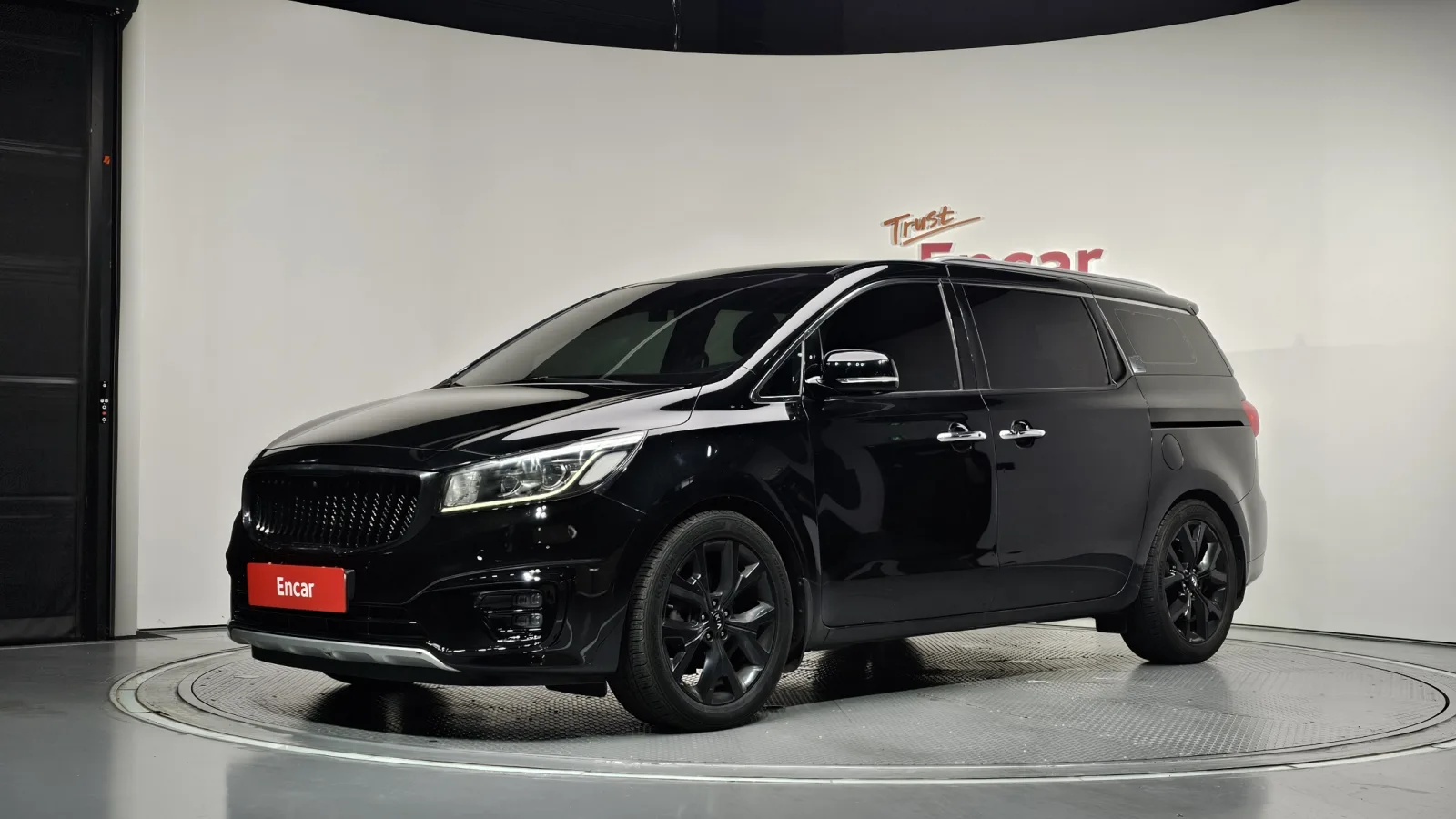 2016 Kia Carnival