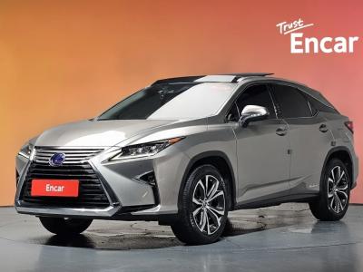Lexus RX 2019