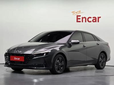 2022 Hyundai Elantra