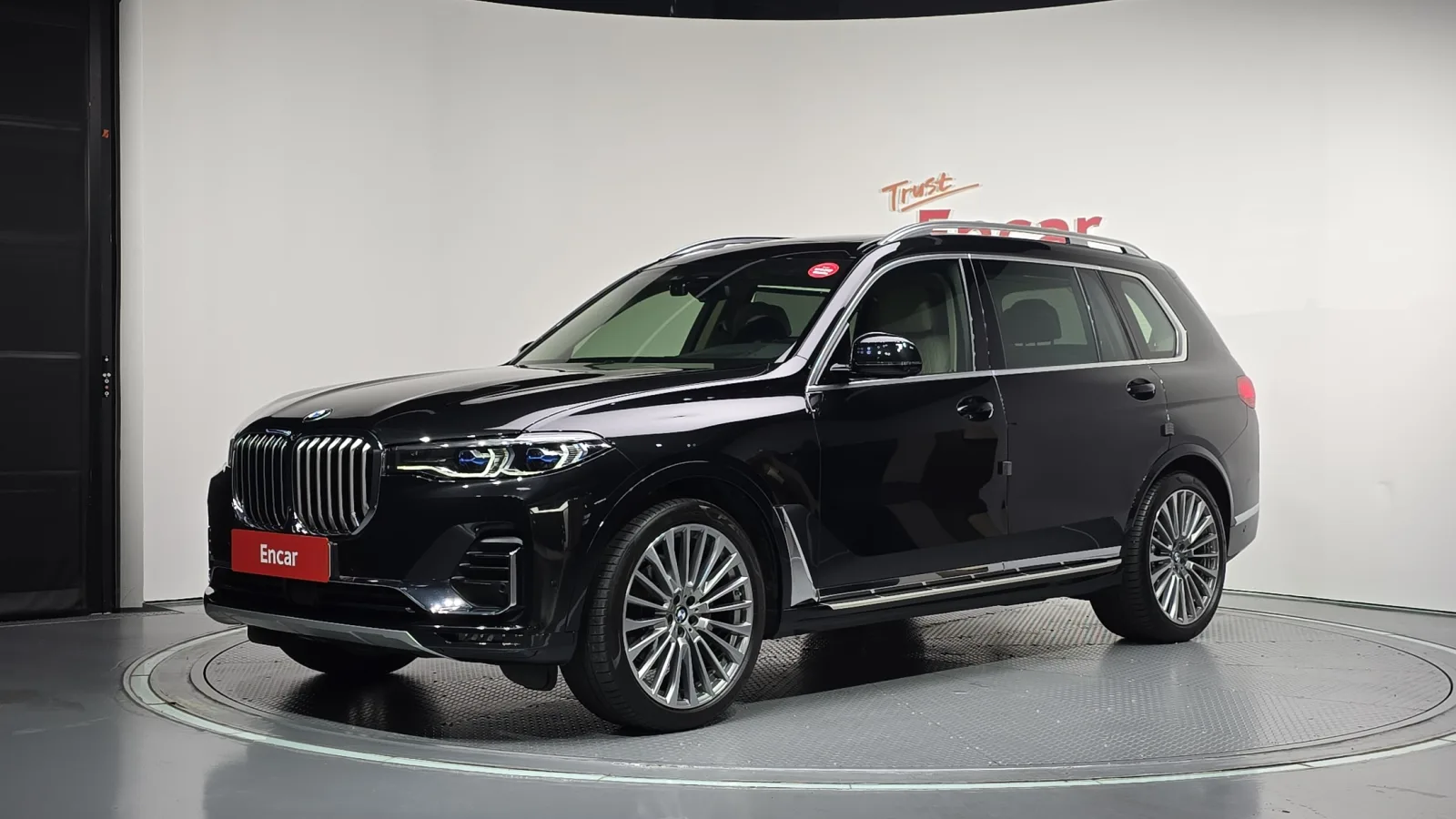 2021 BMW X7