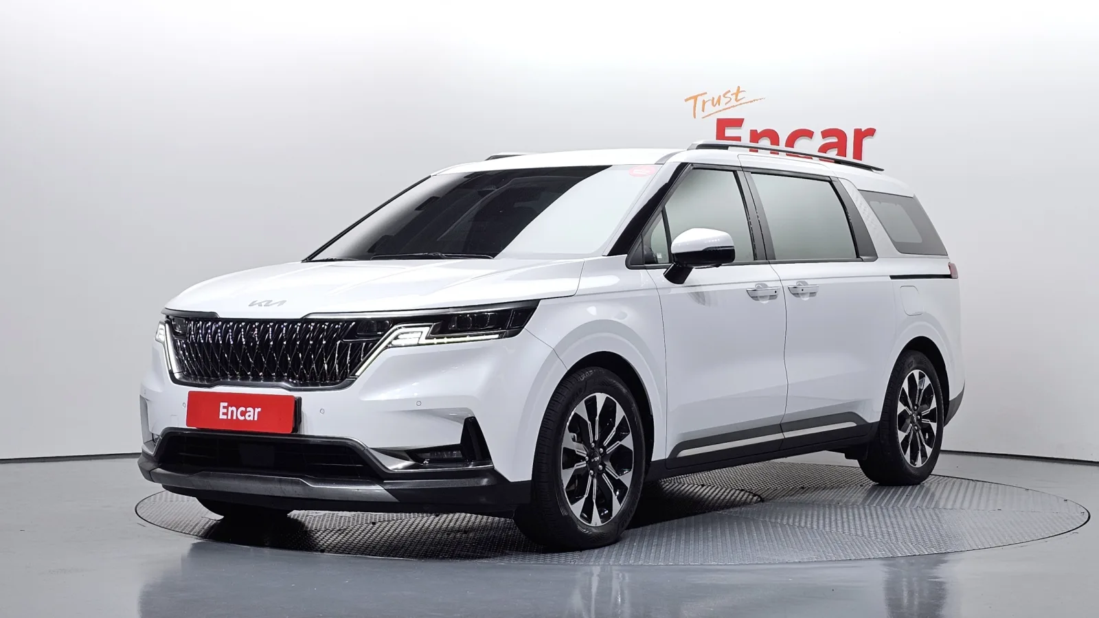 2023 Kia Carnival