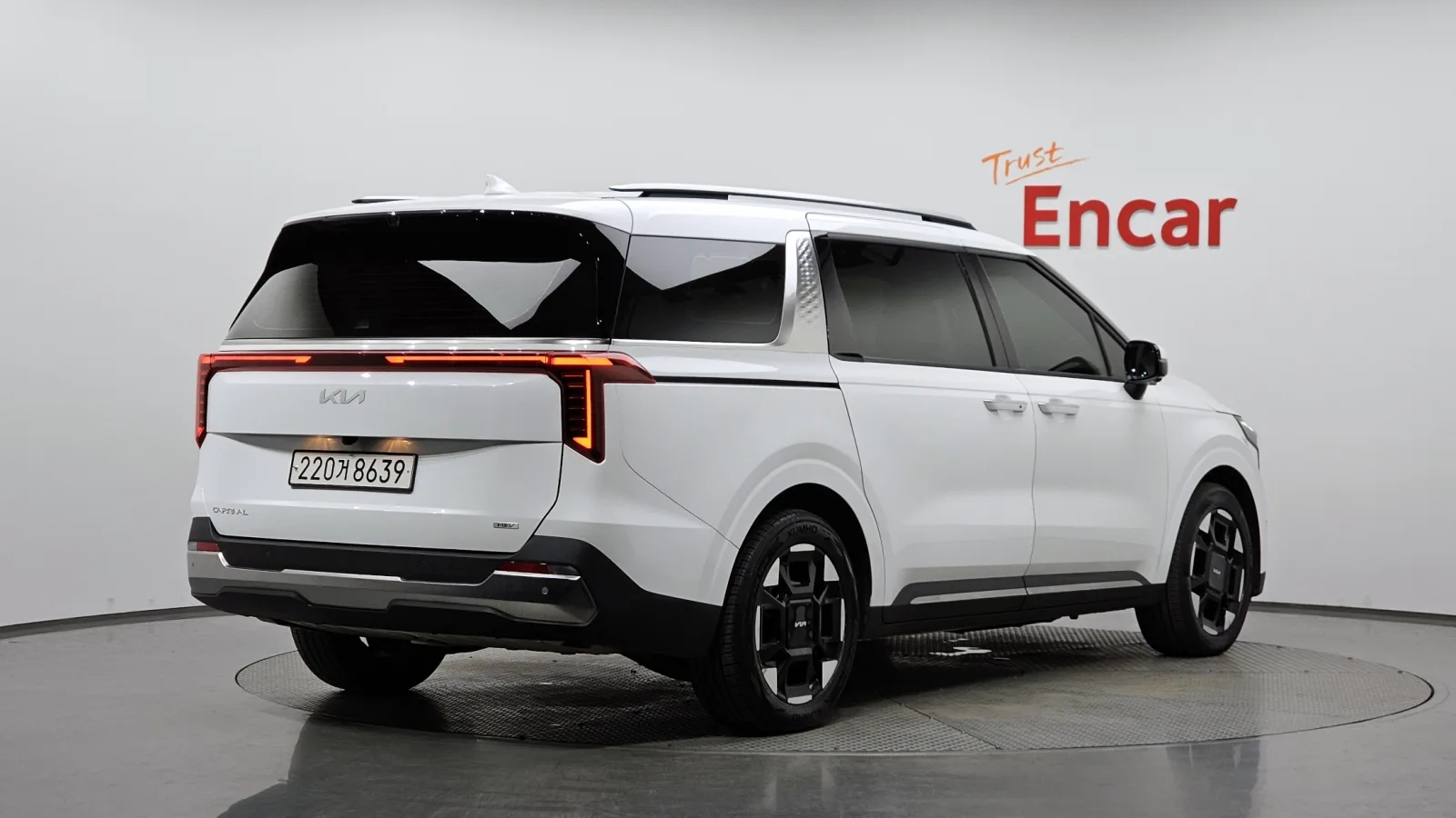 2024 Kia Carnival