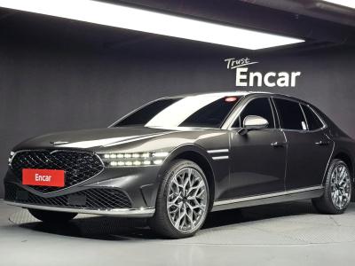 2025 Genesis G90