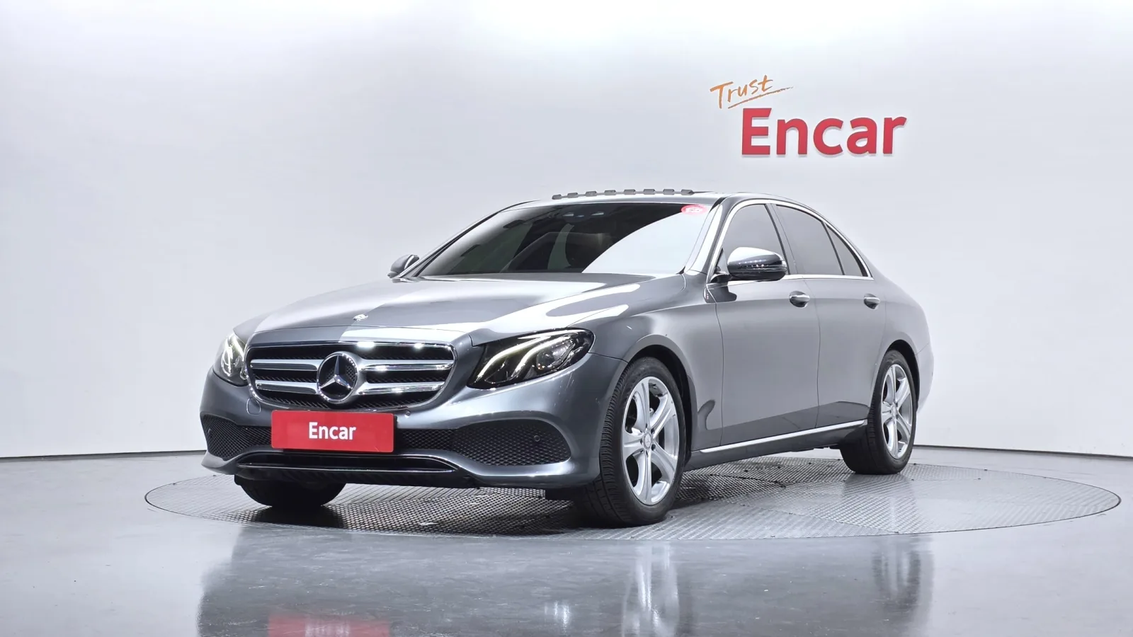 2017 Mercedes-Benz E-Class