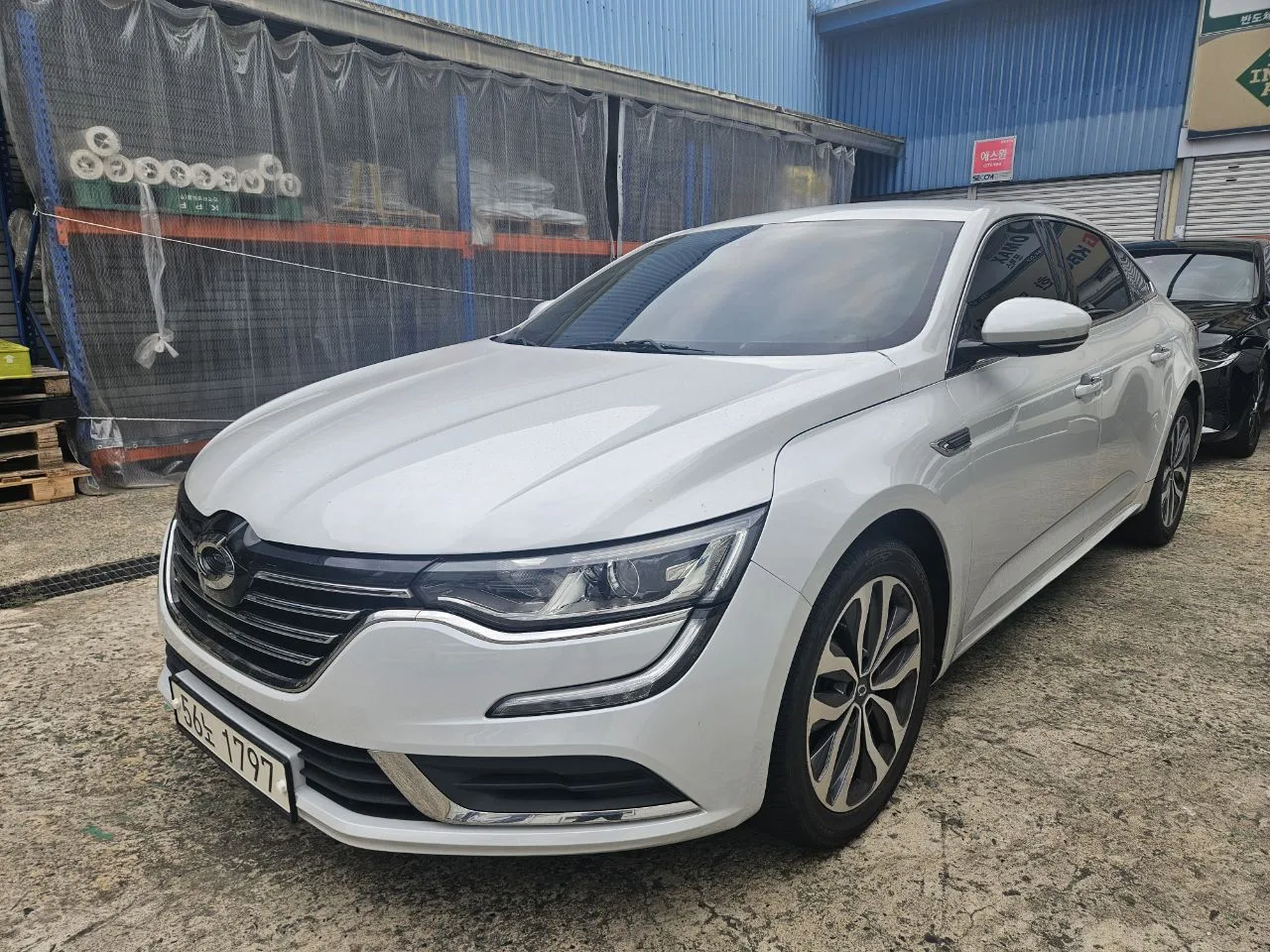 2017 Renault Korea SM6