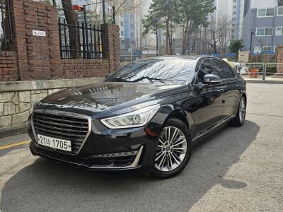 Genesis EQ900 2018