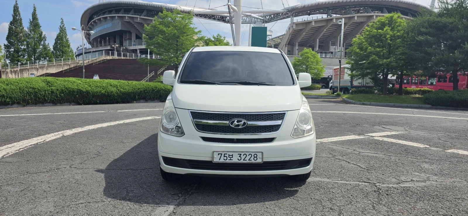 2009 Hyundai Starex