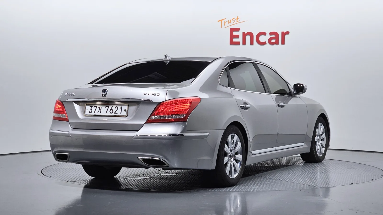 2010 Hyundai Equus
