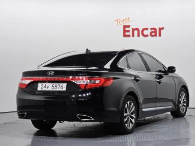 2011 Hyundai Grandeur