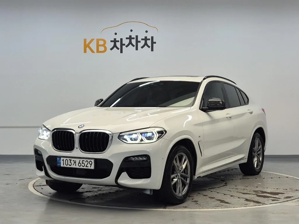 2021 BMW X4