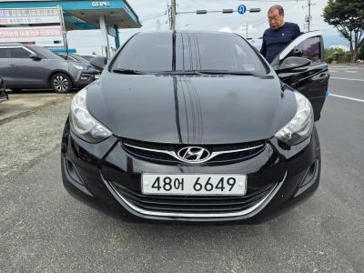 2012 Hyundai Elantra