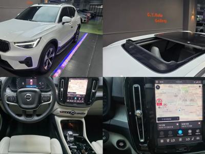 2025 Volvo XC40