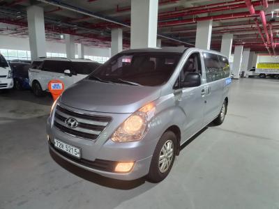 2016 Hyundai Starex