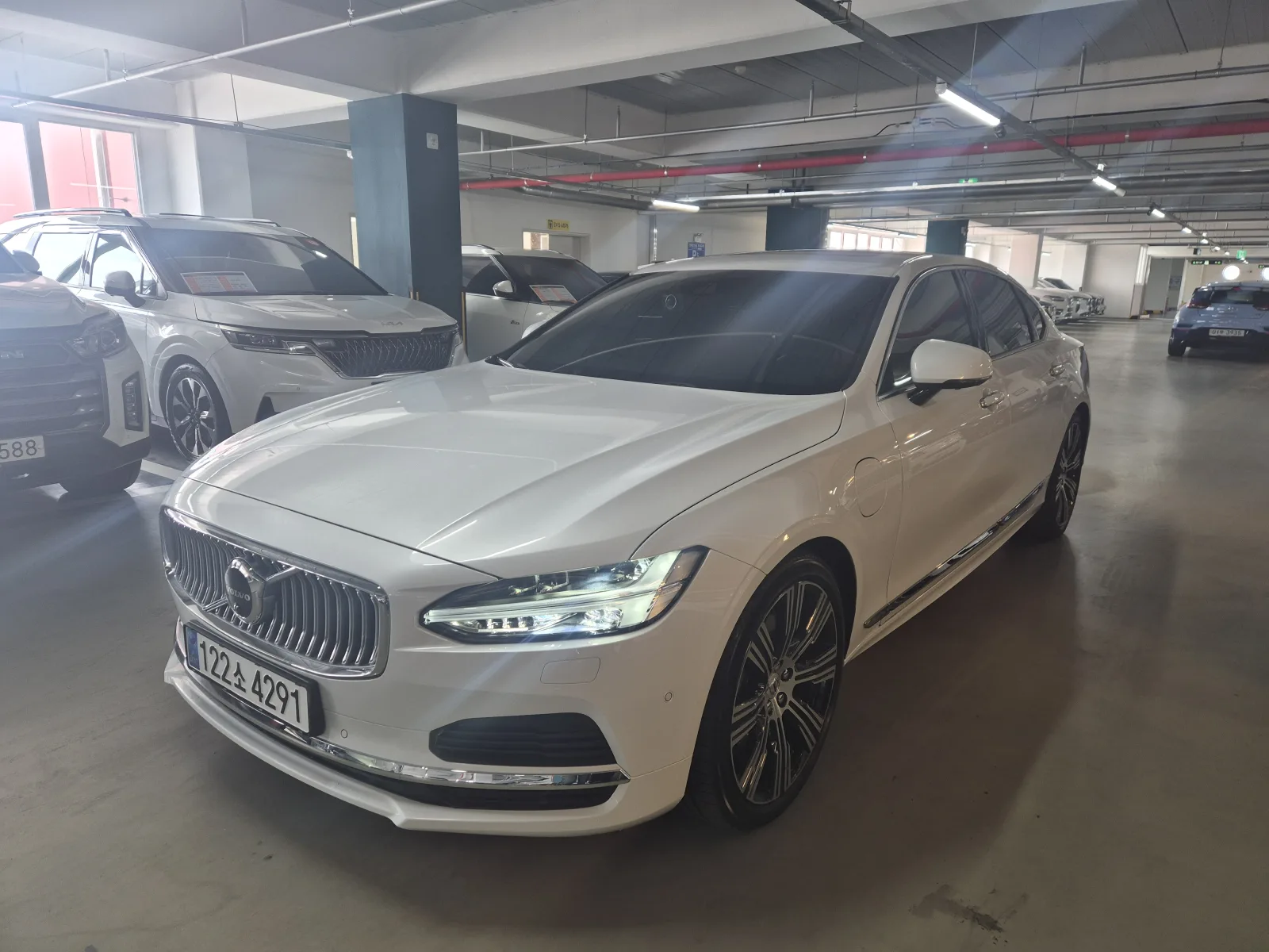 2021 Volvo S90
