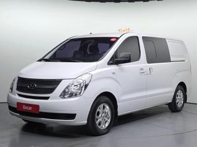 2016 Hyundai Starex