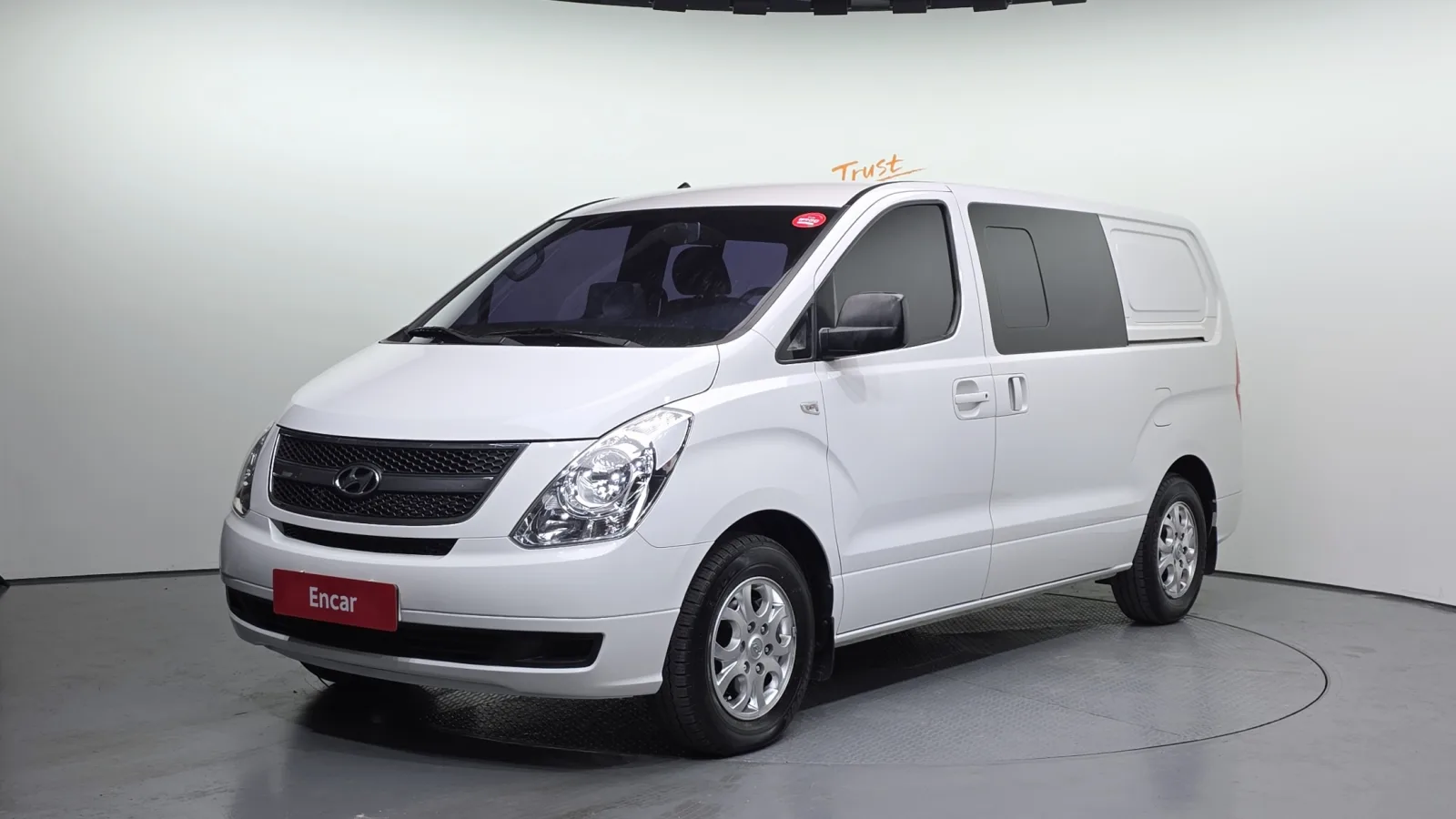 2016 Hyundai Starex