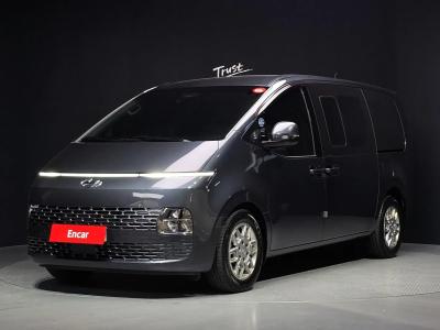 2023 Hyundai Staria