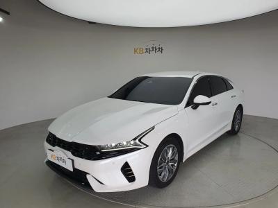 2023 Kia K5