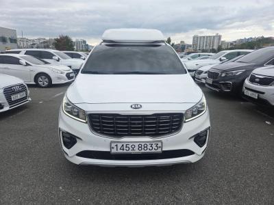 2020 Kia Carnival