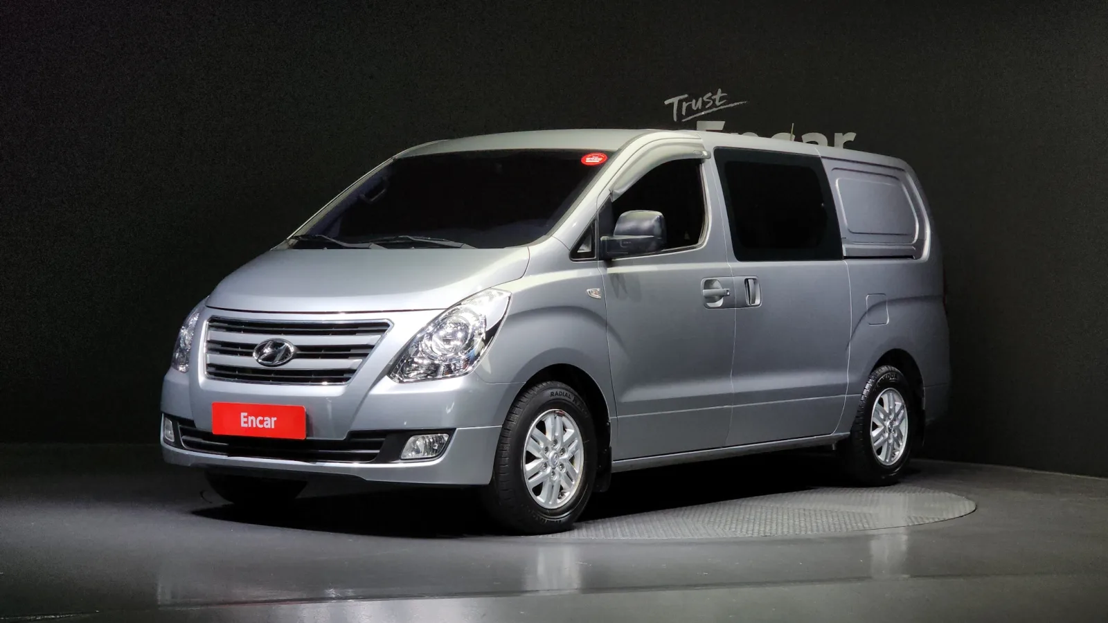2017 Hyundai Starex