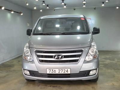 2017 Hyundai Starex