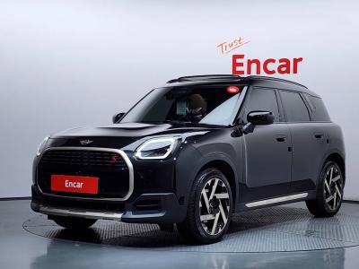 2024 MINI Countryman