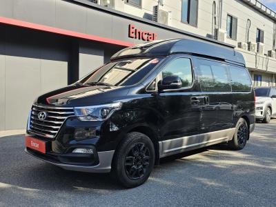 2019 Hyundai Starex